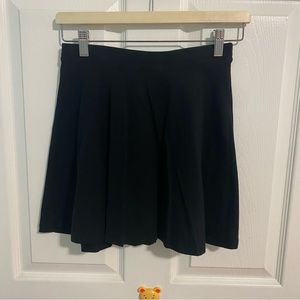 Forever 21 - Black skater skirt